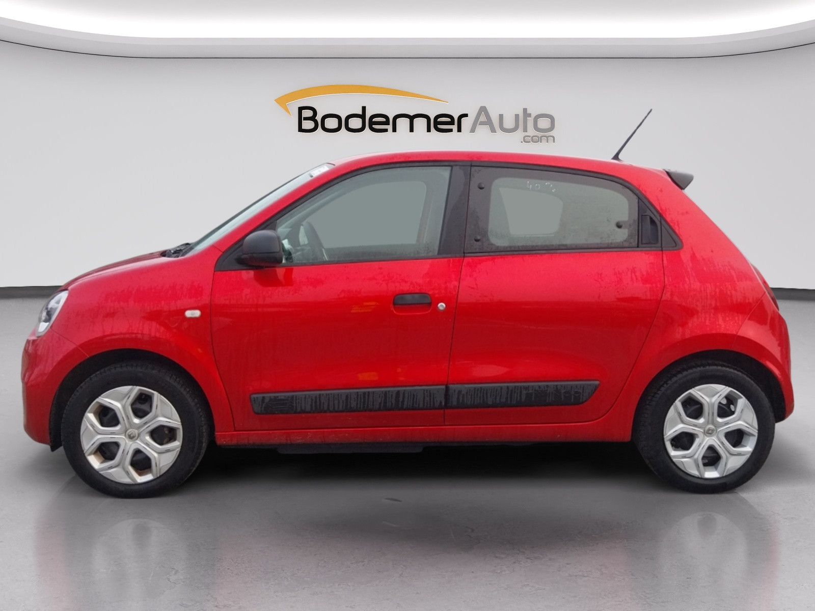 Vente en ligne Renault Twingo Electrique Twingo III E-Tech au prix de 12 990 €