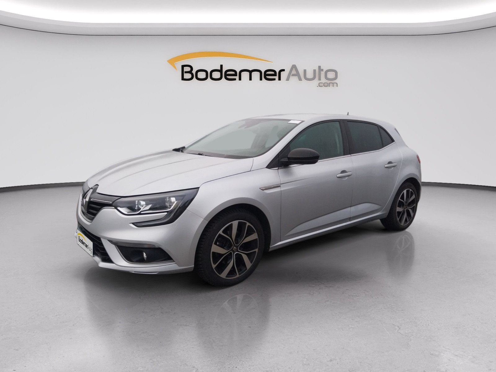 Renault Megane 4 Mégane IV Berline TCe 140 Energy occasion de 2018 en vente à Caen