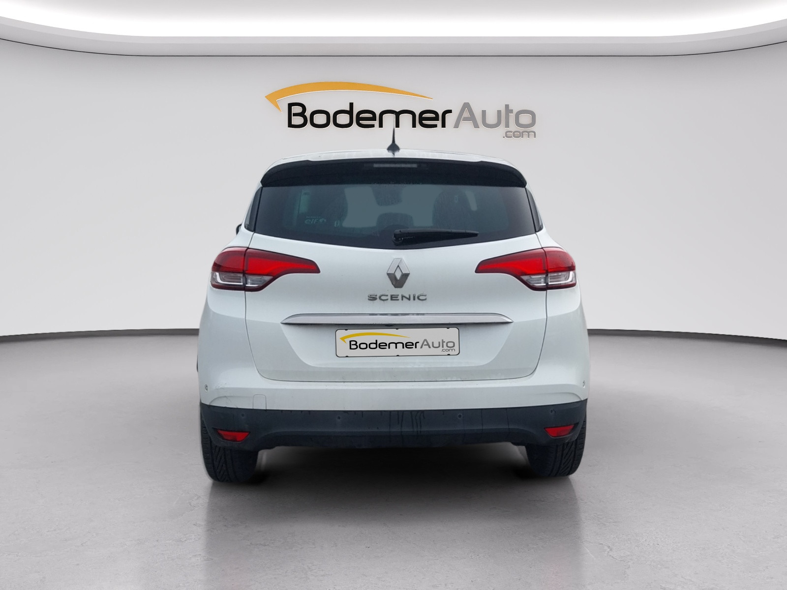 Vente en ligne Renault Scenic 4 Scenic Blue dCi 120 EDC au prix de 14 990 €