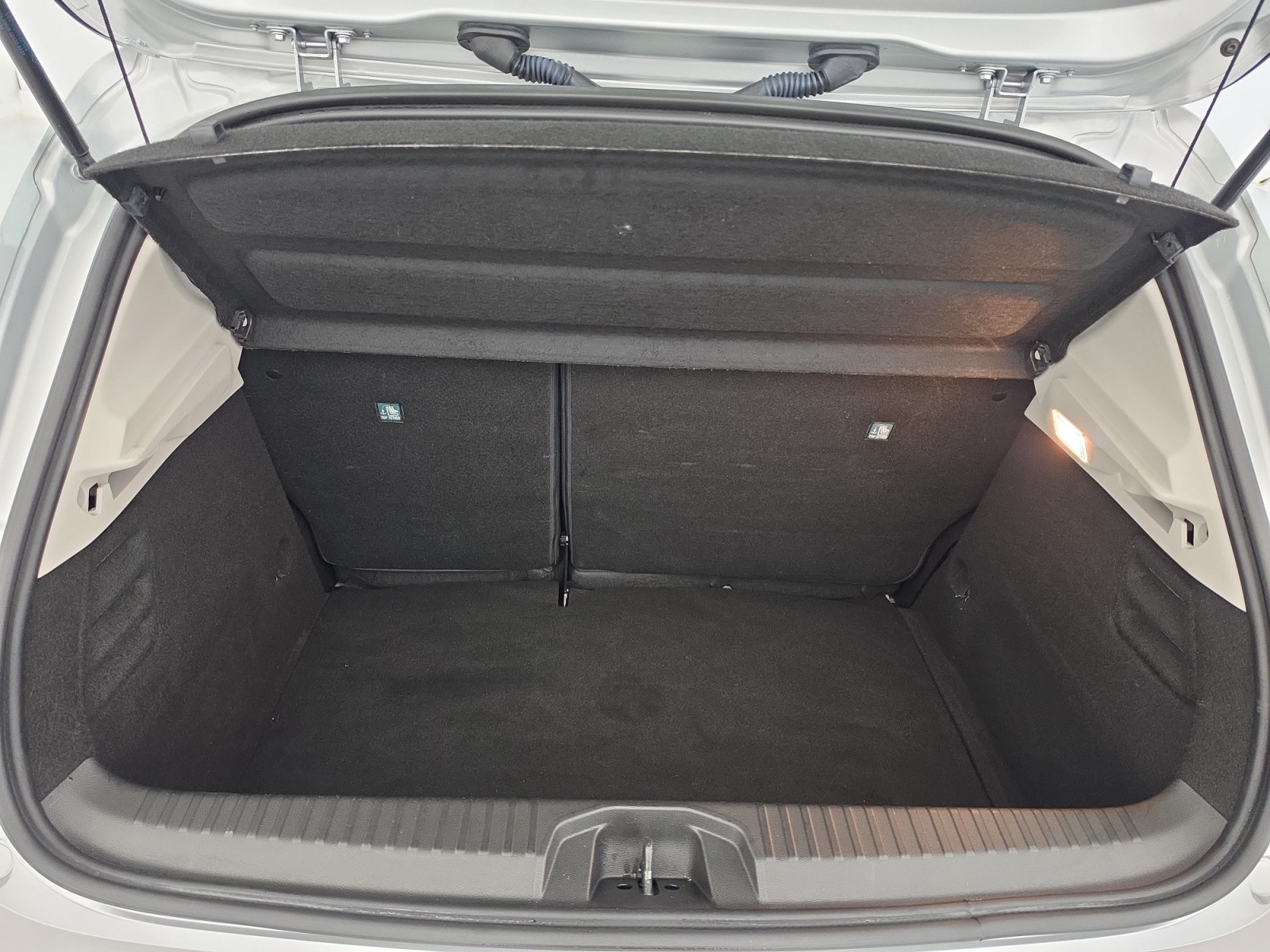 Vente en ligne Renault Clio 5 Clio TCe 100 GPL - 21N au prix de 13 990 €