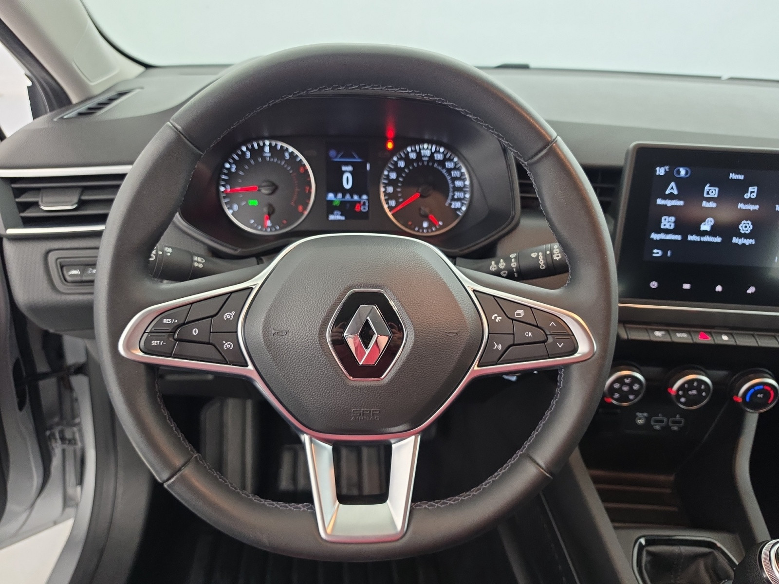 Vente en ligne Renault Clio 5 Clio TCe 100 GPL - 21N au prix de 13 990 €