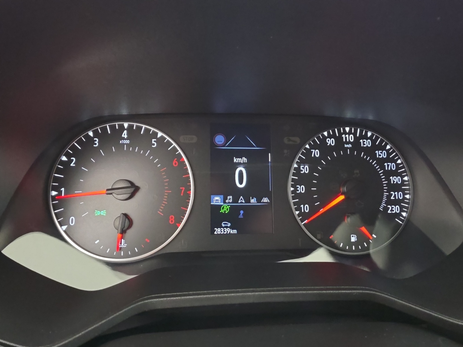 Vente en ligne Renault Clio 5 Clio TCe 100 GPL - 21N au prix de 13 990 €