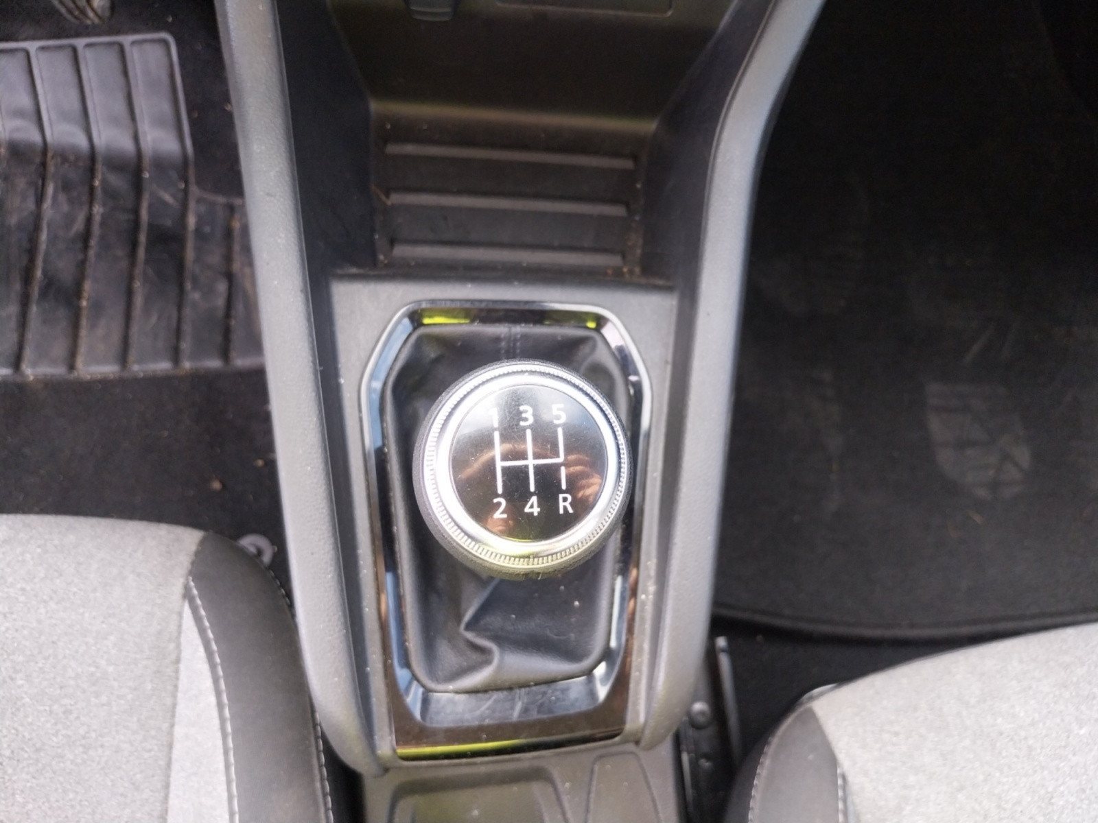 Vente en ligne Renault Clio 5 CLIO SOCIETE SCE 65 au prix de 12 990 €