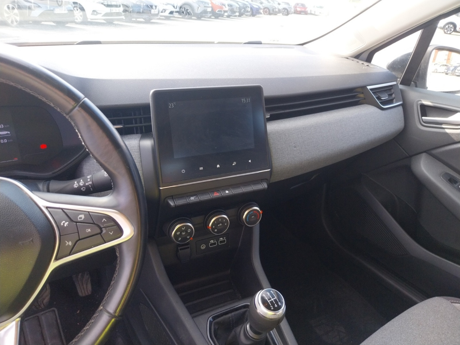 Vente en ligne Renault Clio 5 Clio SCe 65 au prix de 12 990 €