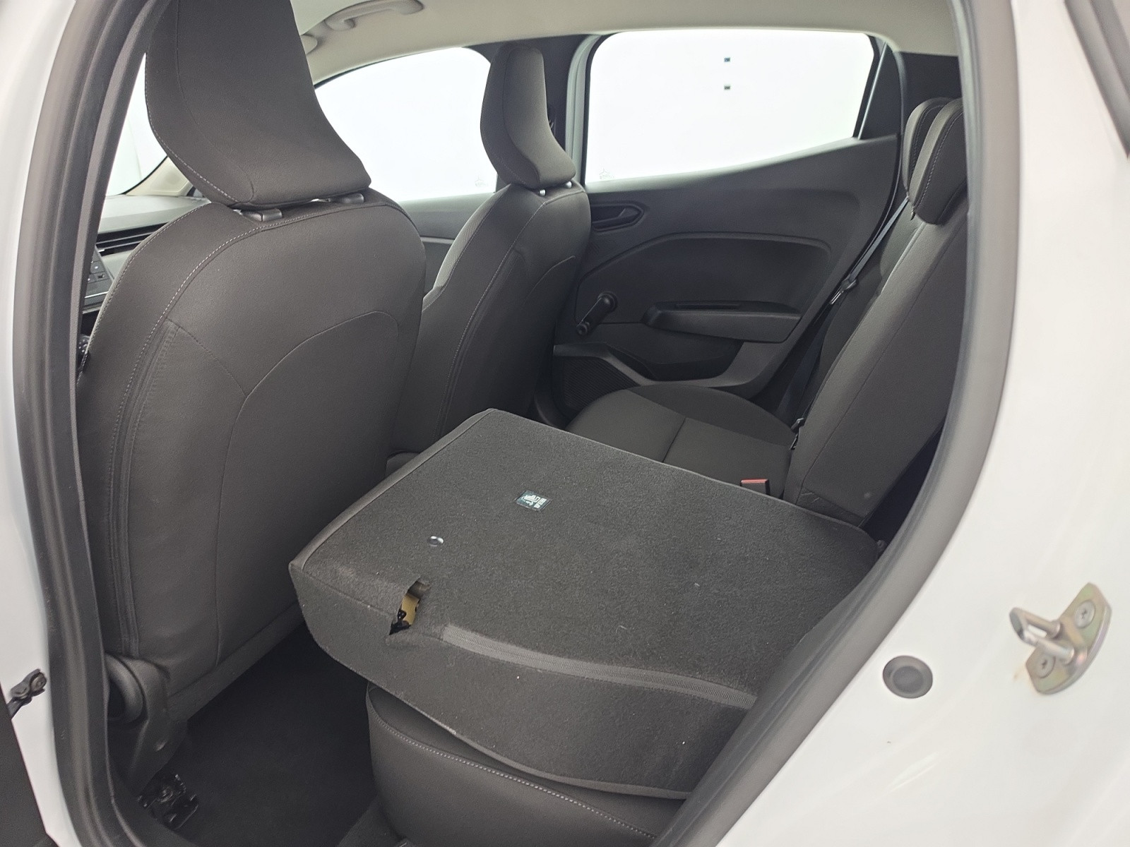 Vente en ligne Renault Clio 5 Clio SCe 65 au prix de 12 490 €