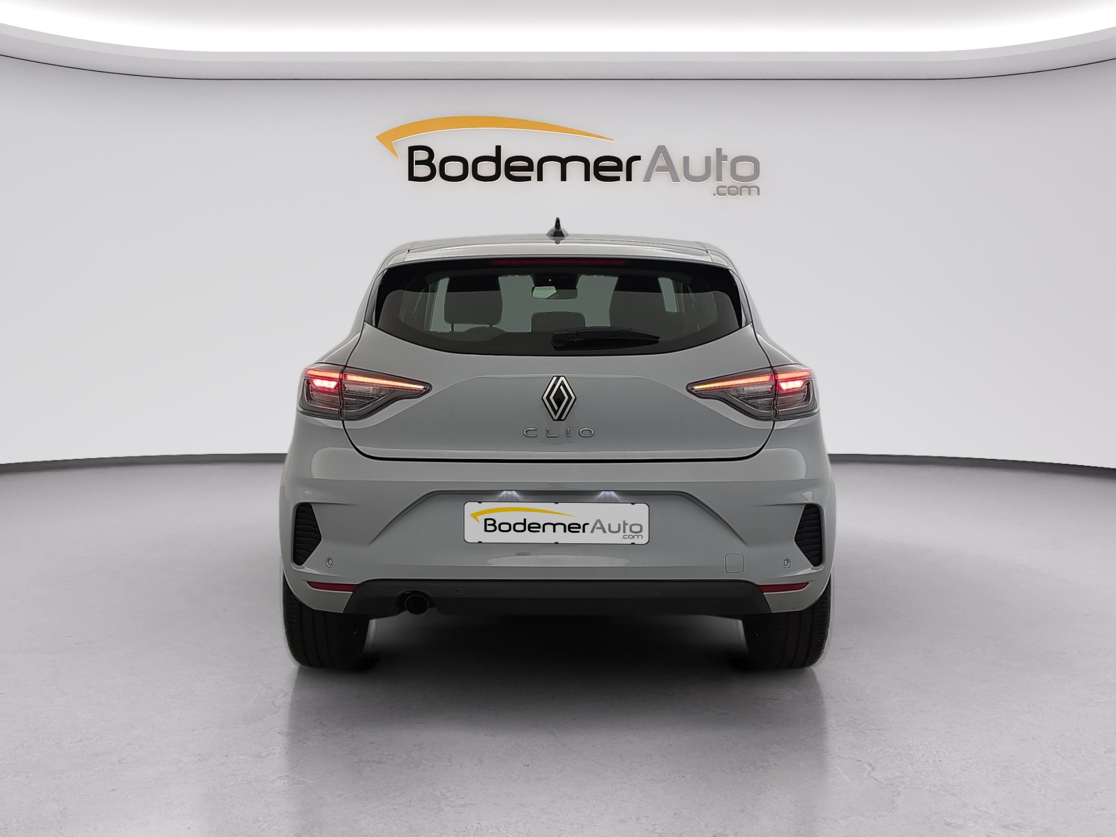 Vente en ligne Renault Clio 5 Clio Blue dCi 100 ch GSR2 au prix de 16 790 €