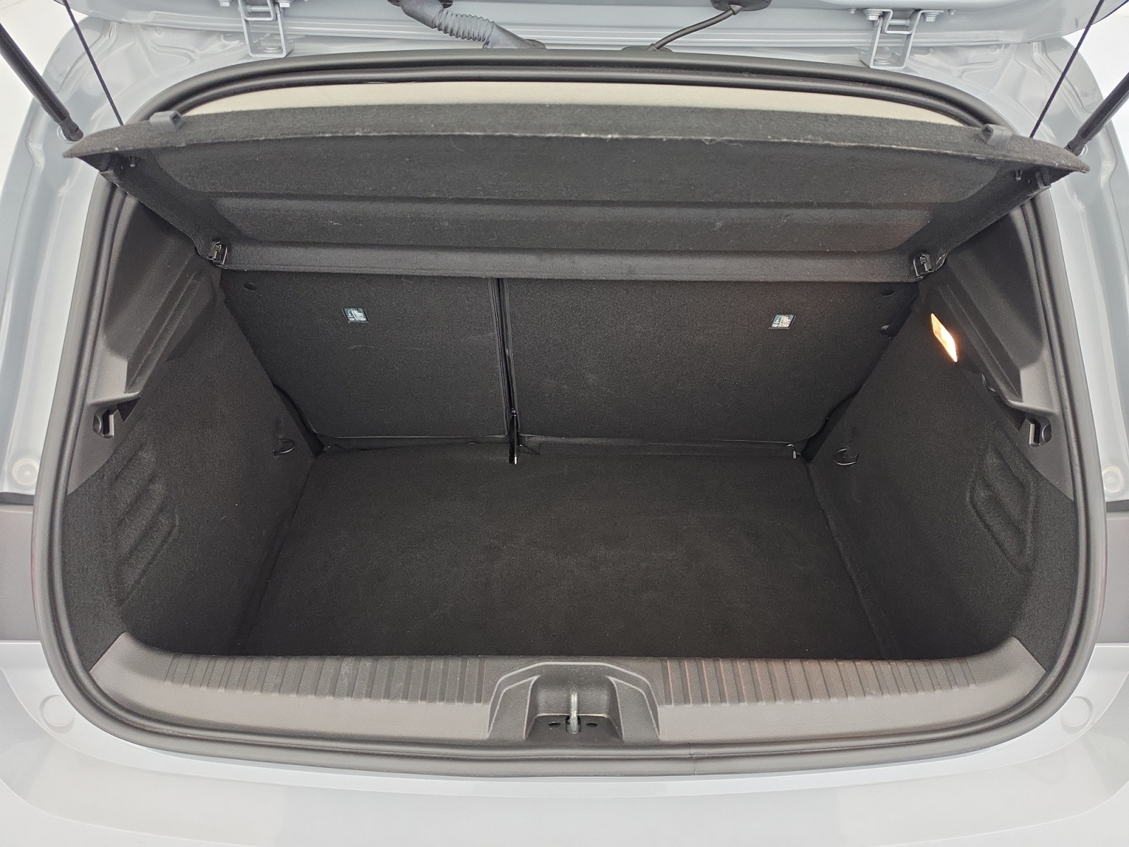 Vente en ligne Renault Clio 5 Clio Blue dCi 100 ch GSR2 au prix de 16 790 €