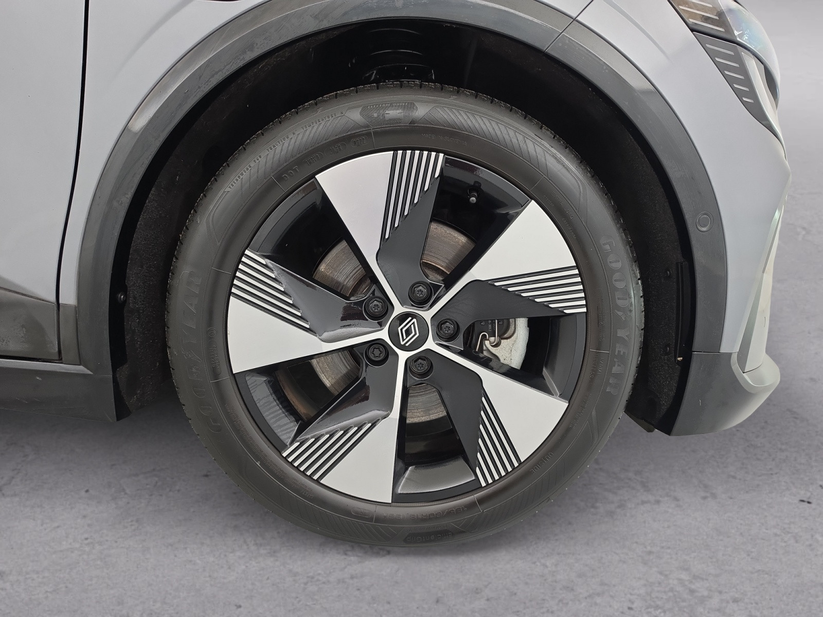 Vente en ligne Renault Megane E-Tech  EV40 130ch standard charge au prix de 21 990 €