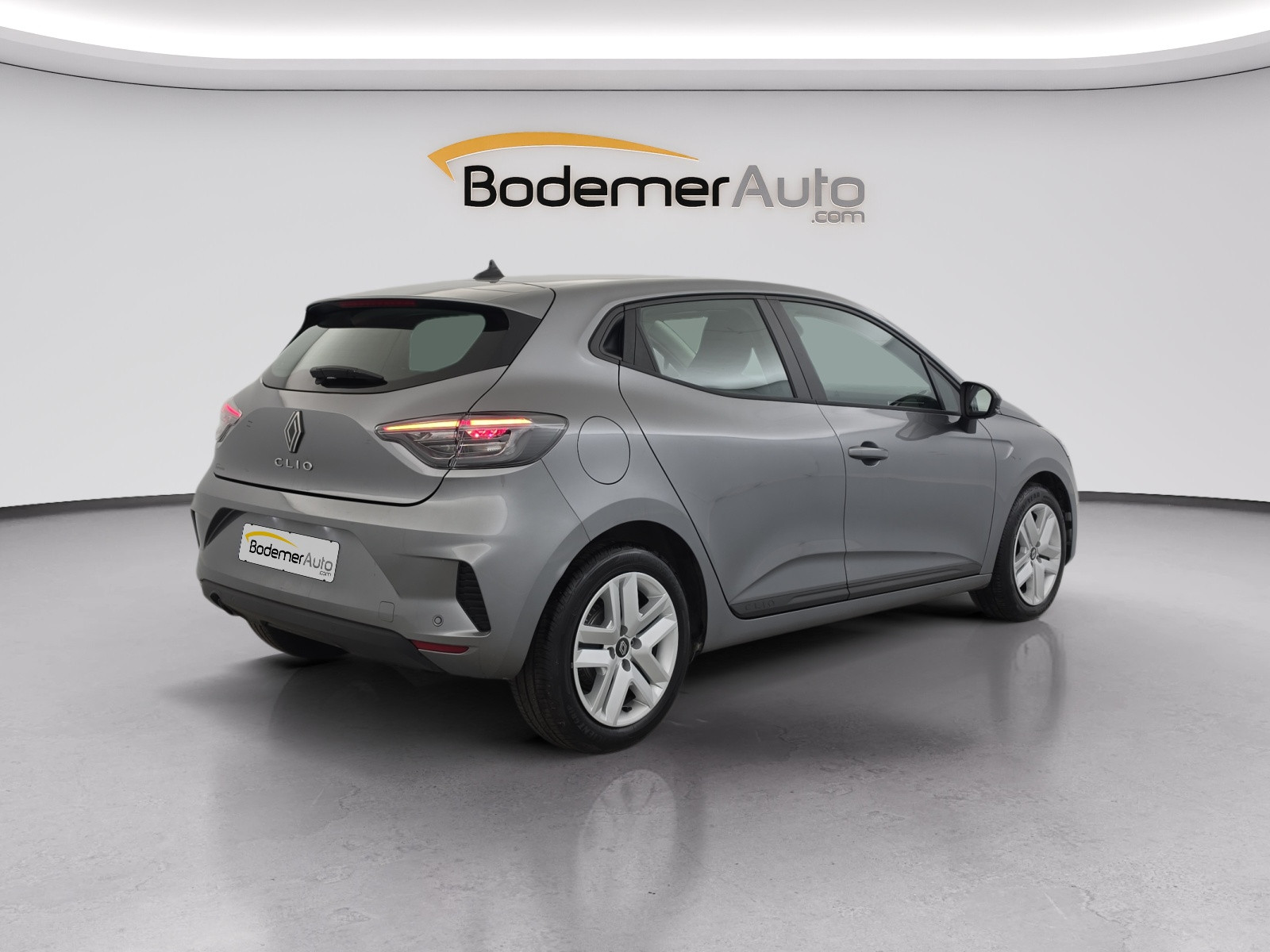 Vente en ligne Renault Clio 5 Clio Blue dCi 100 ch GSR2 au prix de 16 490 €