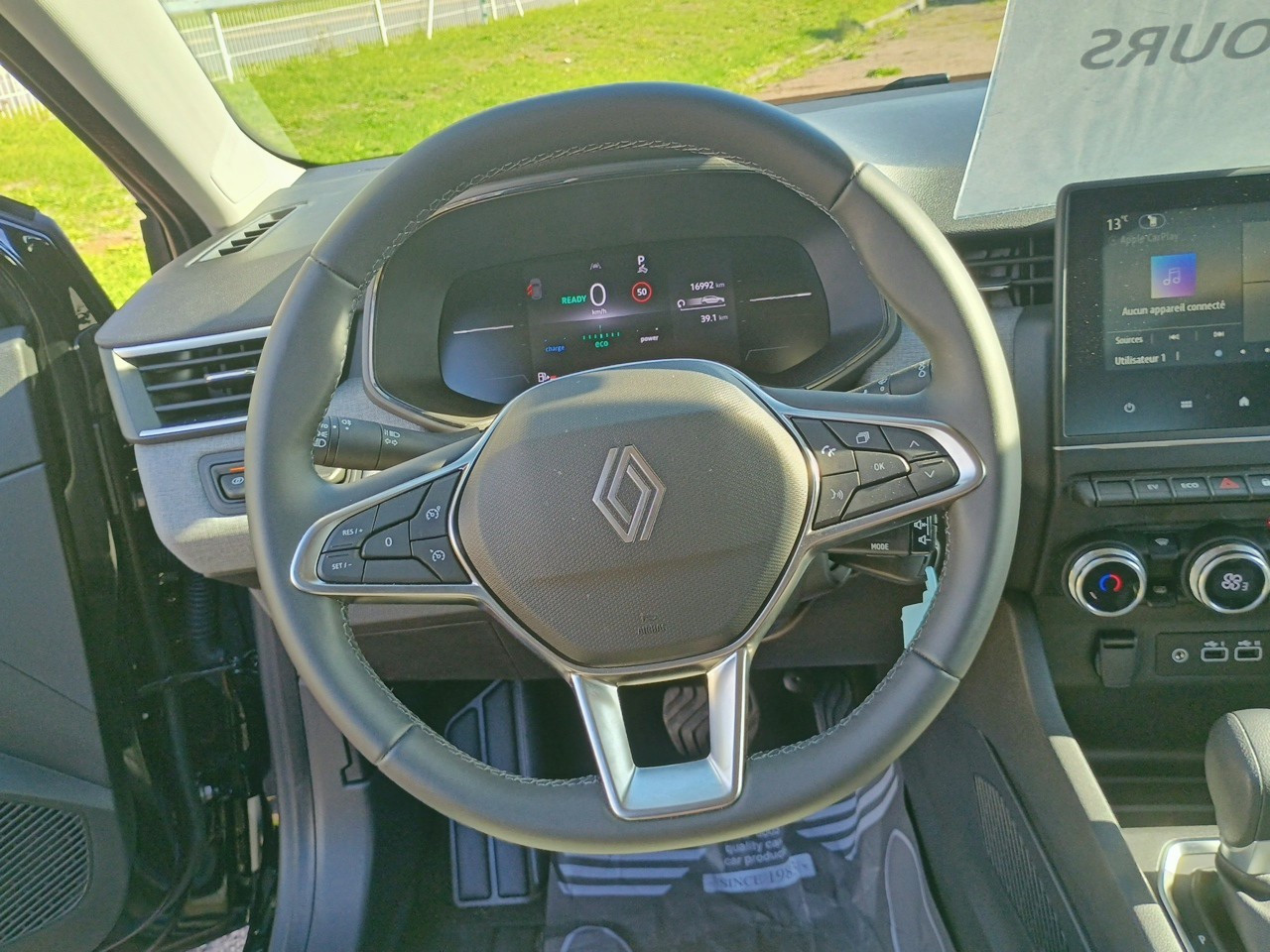 Vente en ligne Renault Clio 5 Clio E-Tech full hybrid 145 ch GSR2 au prix de 18 990 €