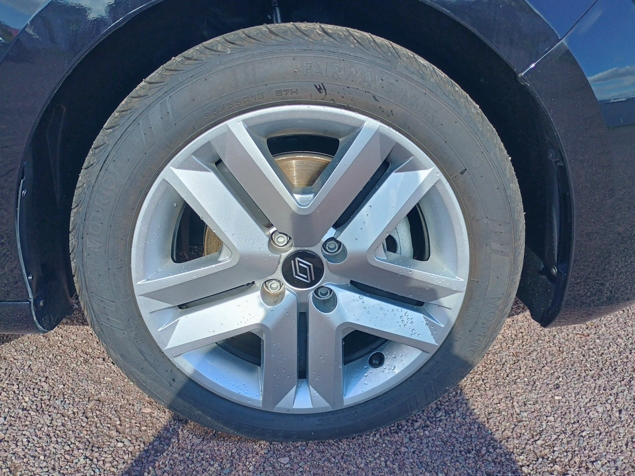 Vente en ligne Renault Clio 5 Clio E-Tech full hybrid 145 ch GSR2 au prix de 18 990 €