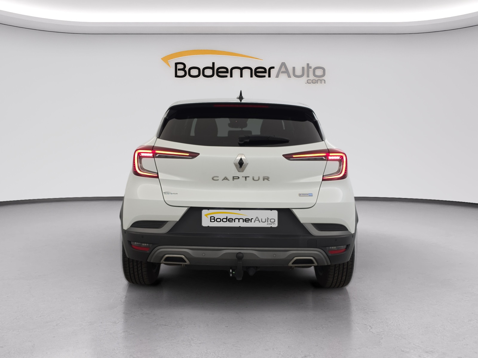 Vente en ligne Renault Captur  E-Tech Plug-in 160 - 21B au prix de 18 990 €