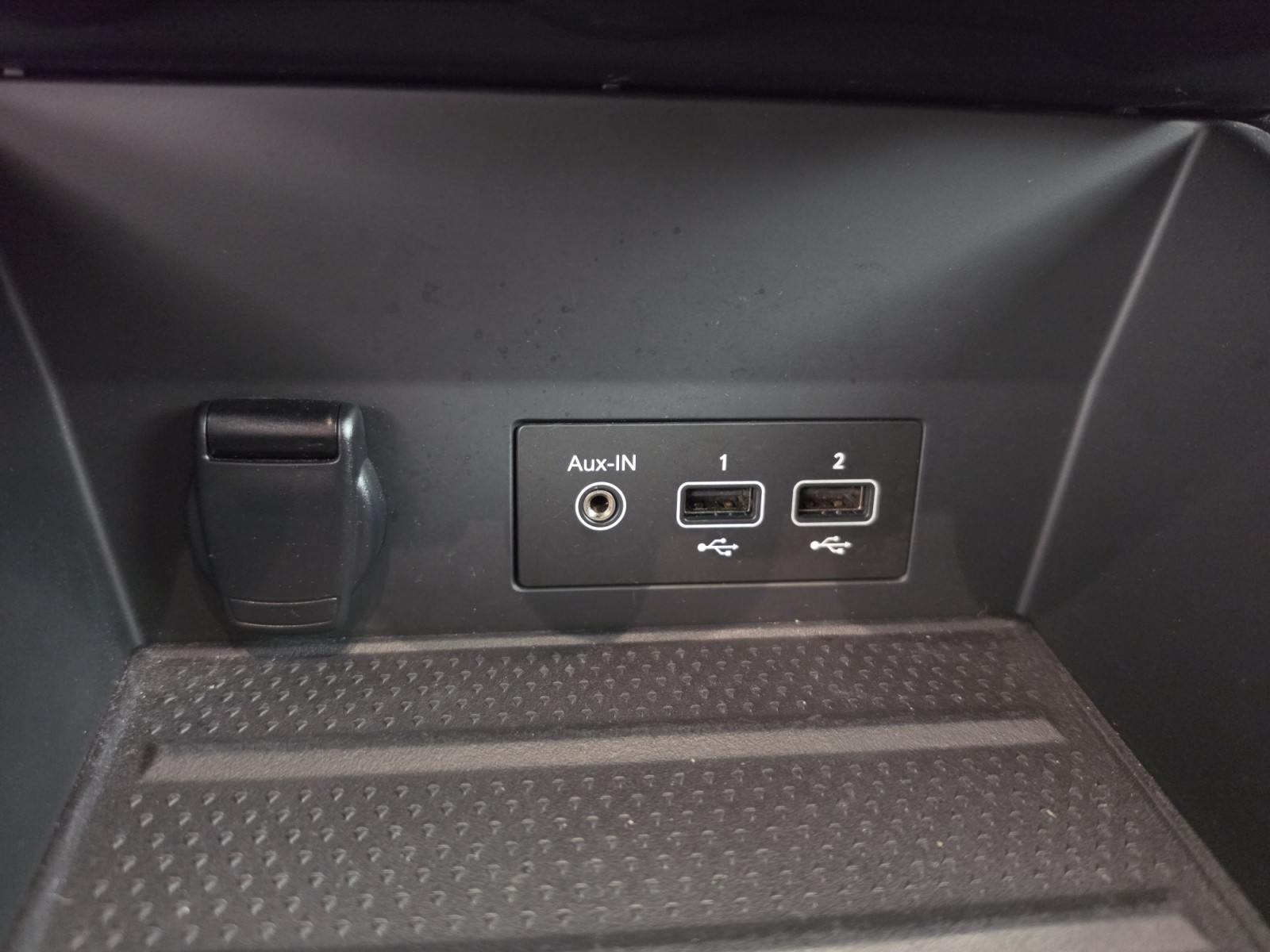 Vente en ligne Renault Captur  E-Tech Plug-in 160 - 21B au prix de 18 990 €