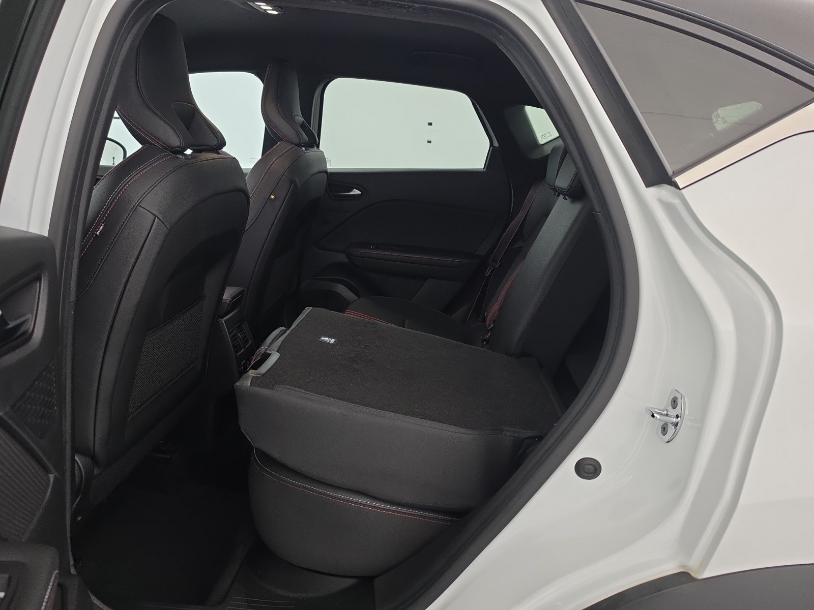 Vente en ligne Renault Captur  E-Tech Plug-in 160 - 21B au prix de 18 990 €