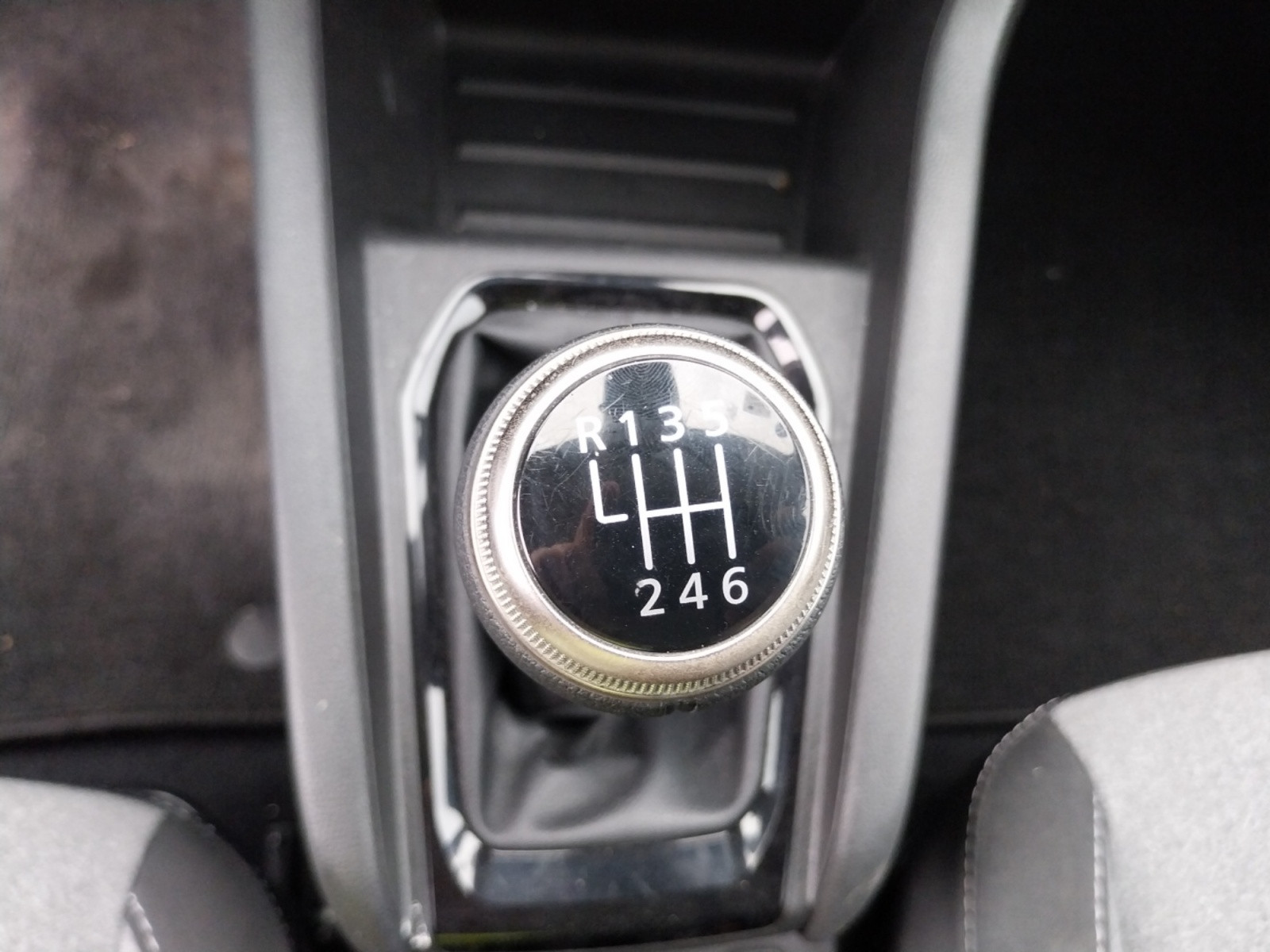 Vente en ligne Renault Clio 5 CLIO SOCIETE TCE 90 au prix de 12 990 €