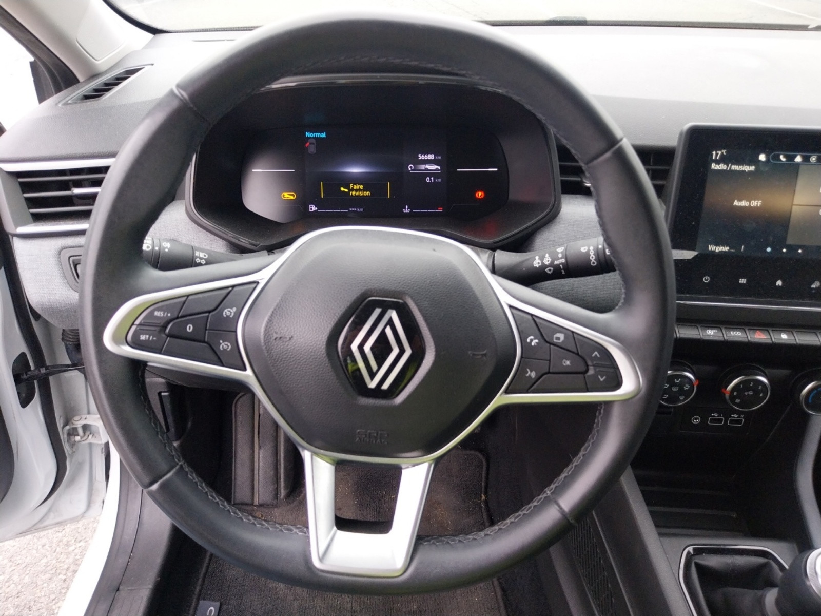 Vente en ligne Renault Clio 5 CLIO SOCIETE TCE 90 au prix de 12 990 €