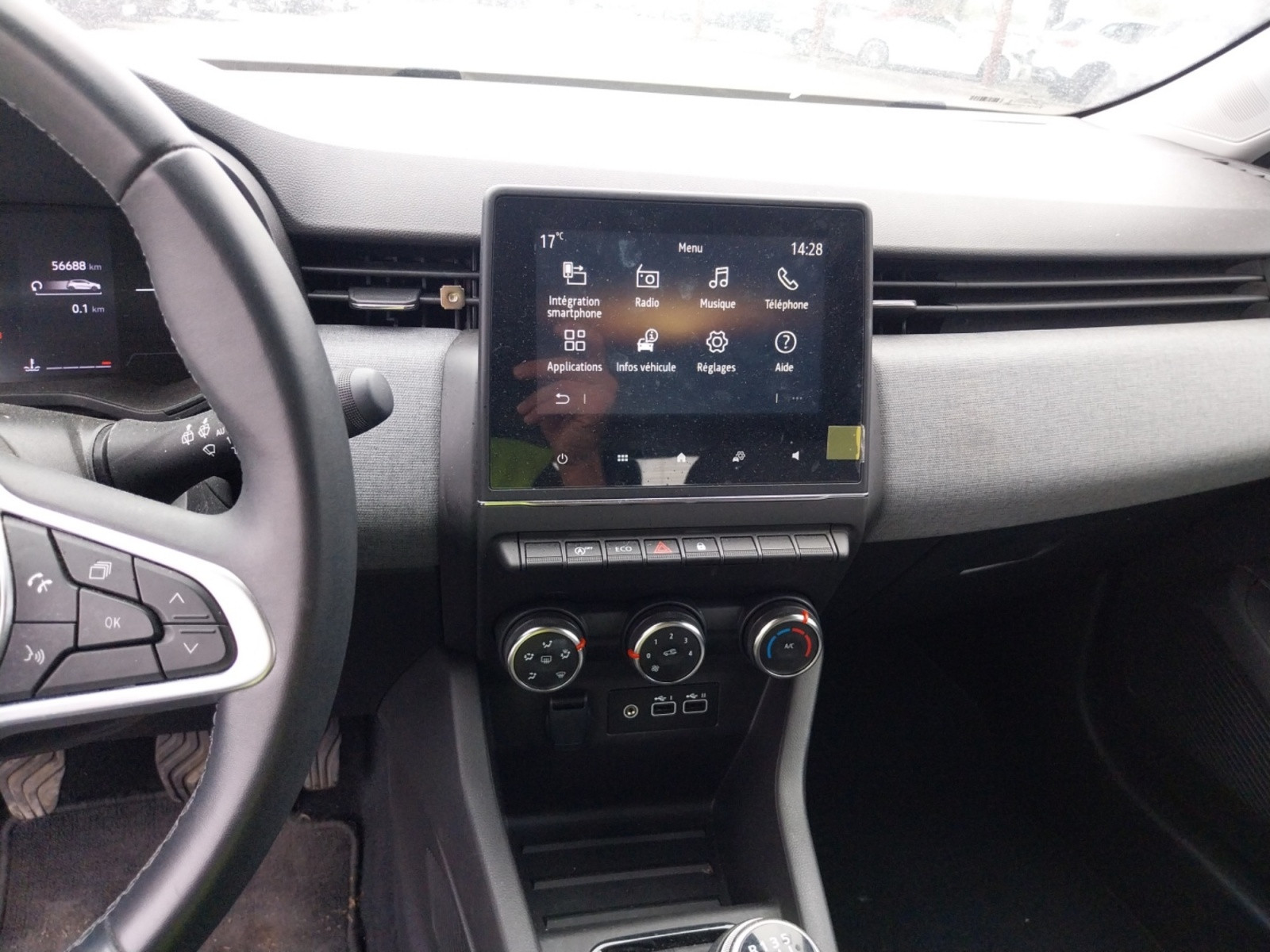 Vente en ligne Renault Clio 5 CLIO SOCIETE TCE 90 au prix de 12 990 €