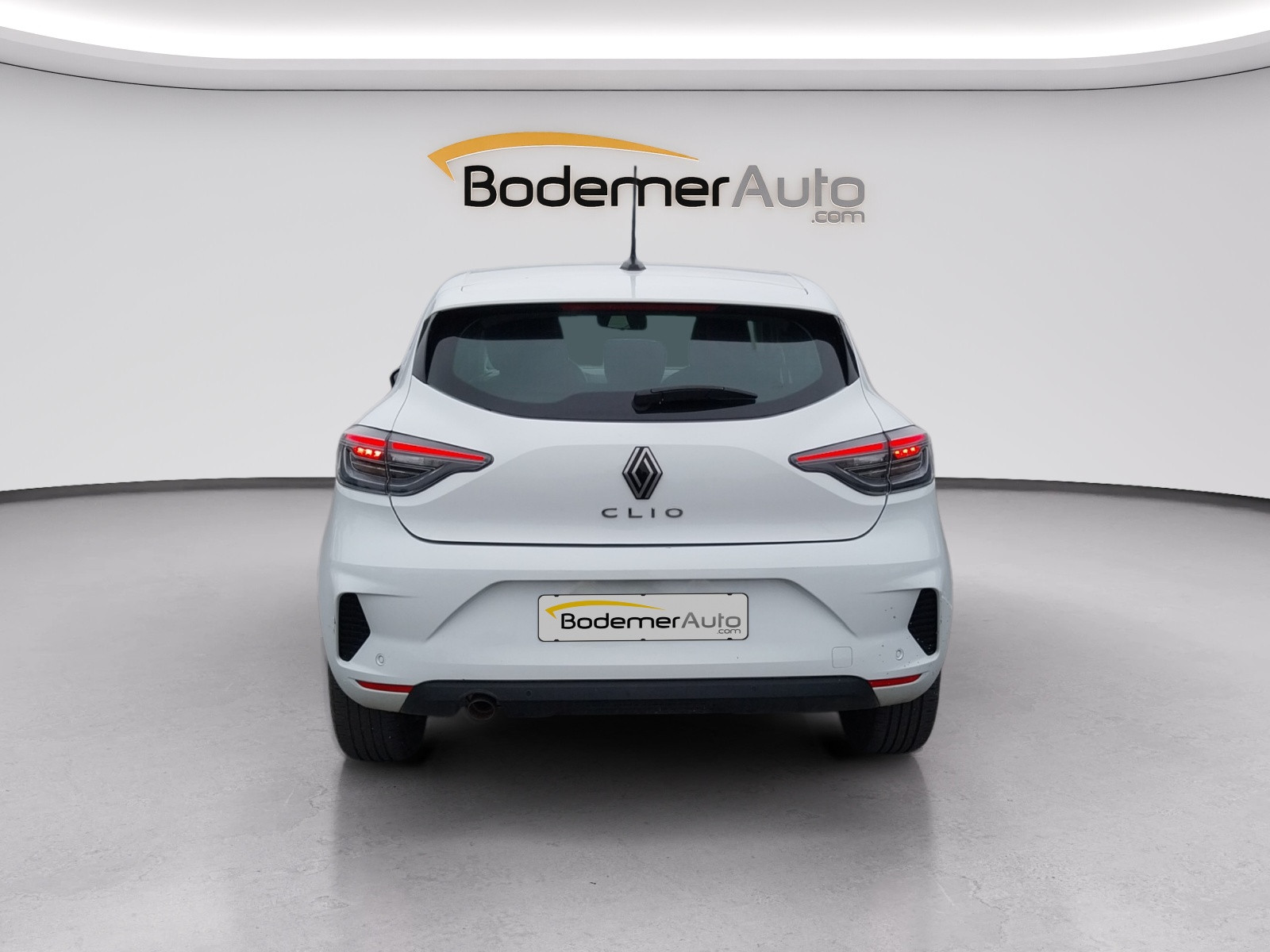 Vente en ligne Renault Clio 5 CLIO SOCIETE TCE 90 au prix de 12 990 €