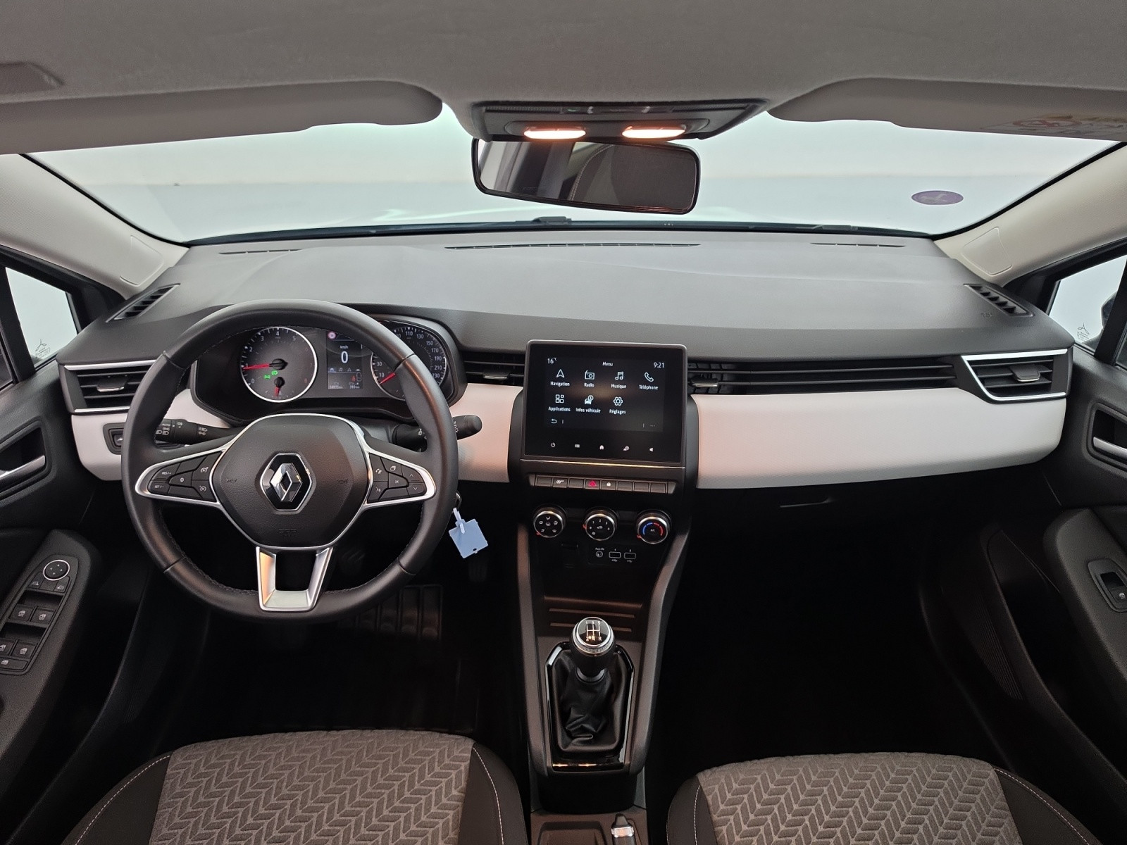 Vente en ligne Renault Clio 5 Clio SCe 65 au prix de 12 990 €