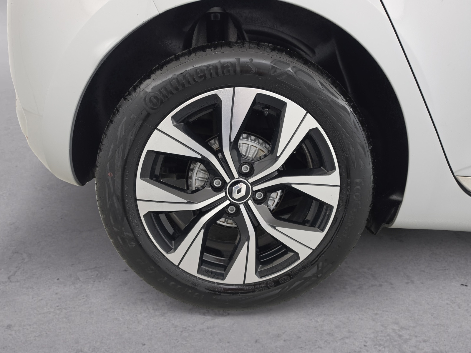Vente en ligne Renault Clio 5 Clio SCe 65 au prix de 12 990 €
