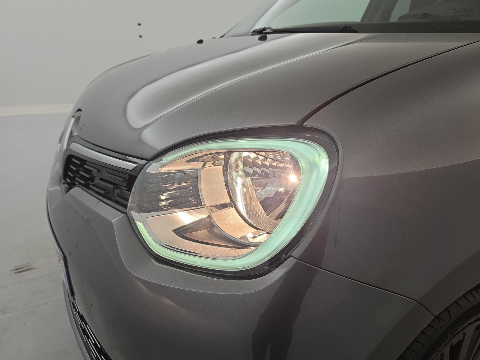 Vente en ligne Renault Twingo Electrique Twingo III E-Tech au prix de 14 990 €