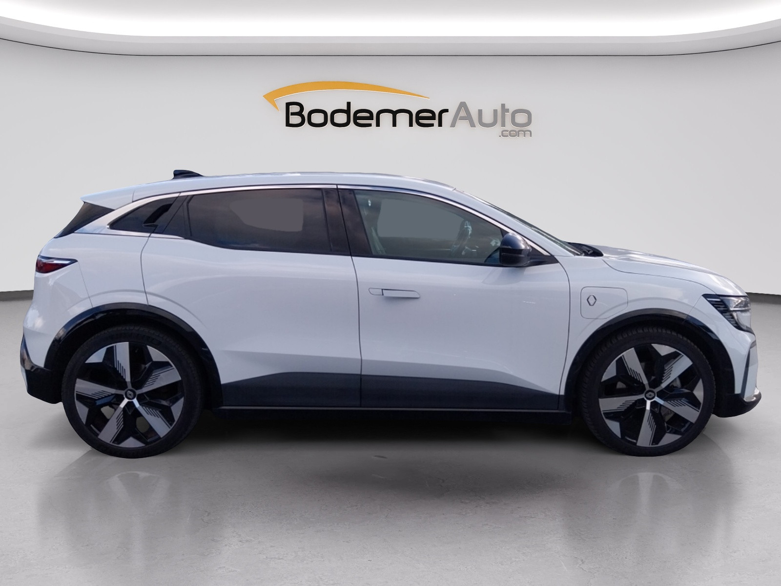 Vente en ligne Renault Megane E-Tech  EV60 220 ch super charge au prix de 25 990 €