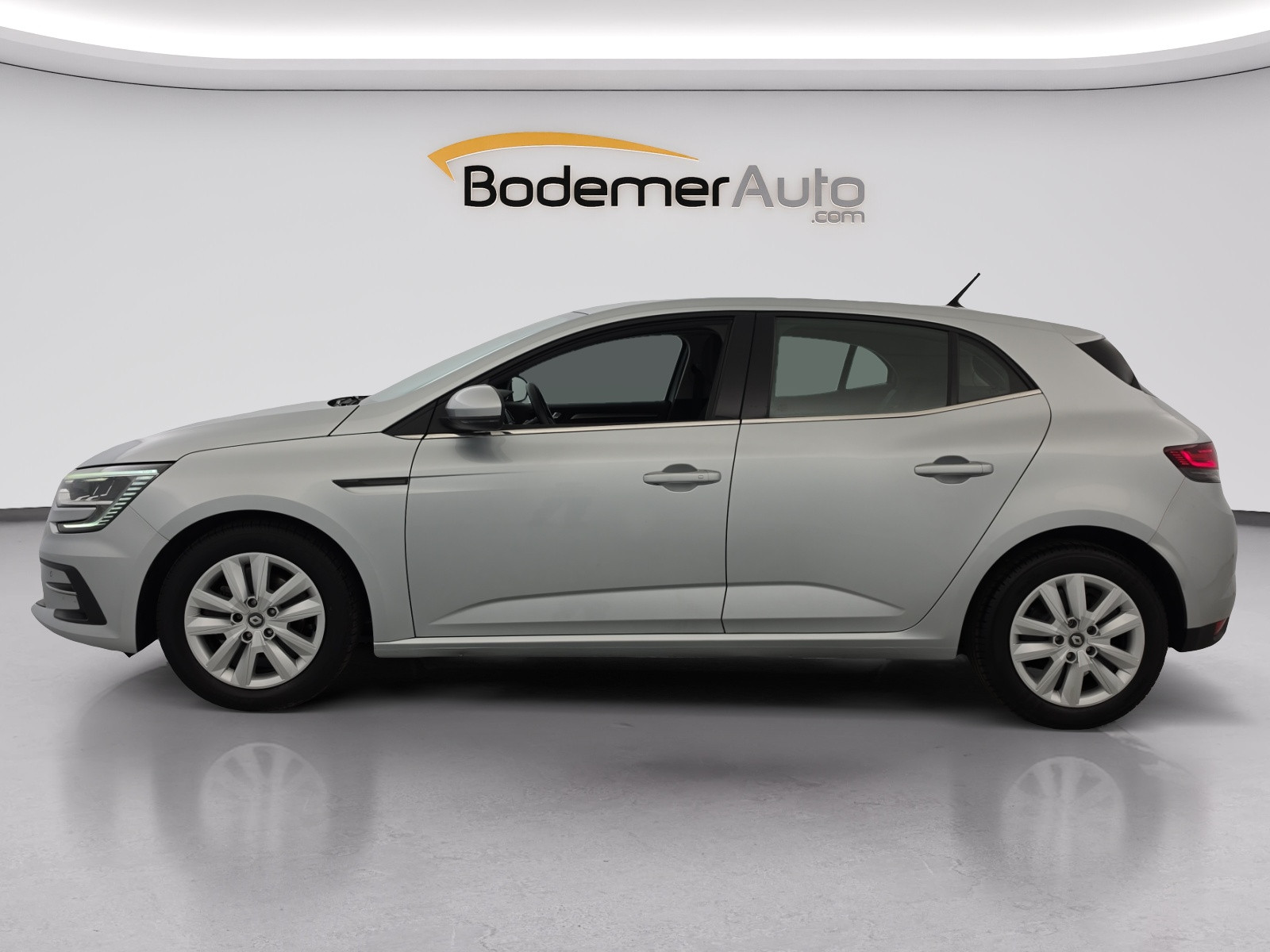 Vente en ligne Renault Megane 4 Mégane IV Berline Blue dCi 115 - 21B au prix de 14 990 €