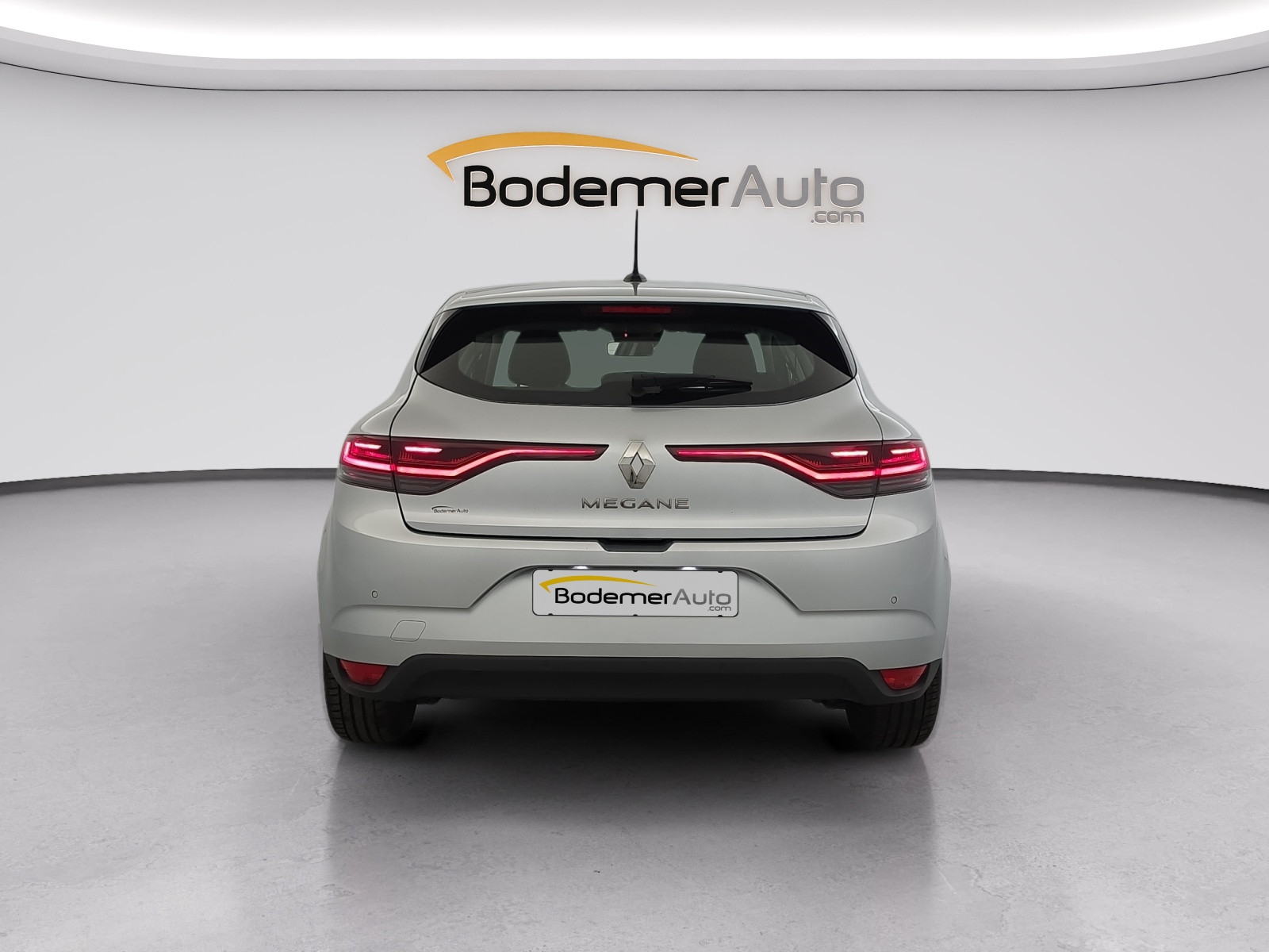 Vente en ligne Renault Megane 4 Mégane IV Berline Blue dCi 115 - 21B au prix de 14 990 €