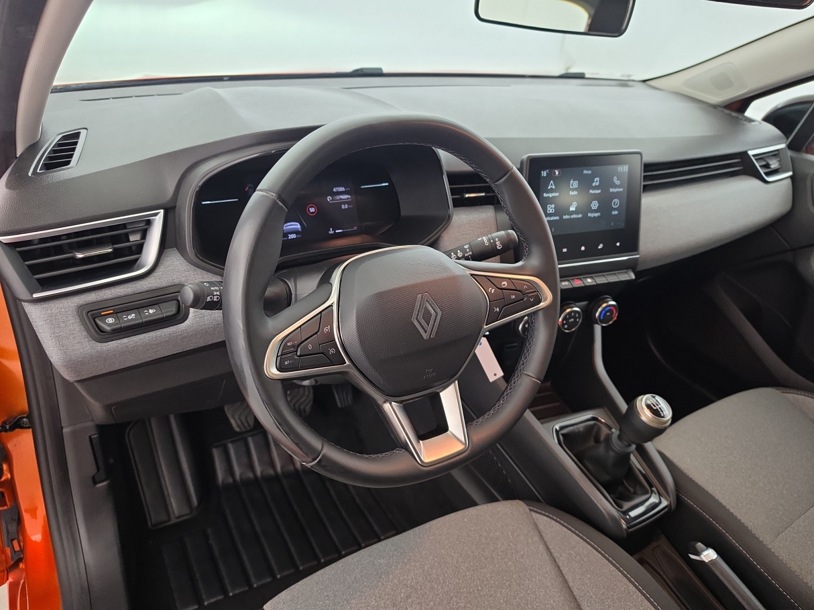 Vente en ligne Renault Clio 5 Clio TCe 90 ch au prix de 13 990 €