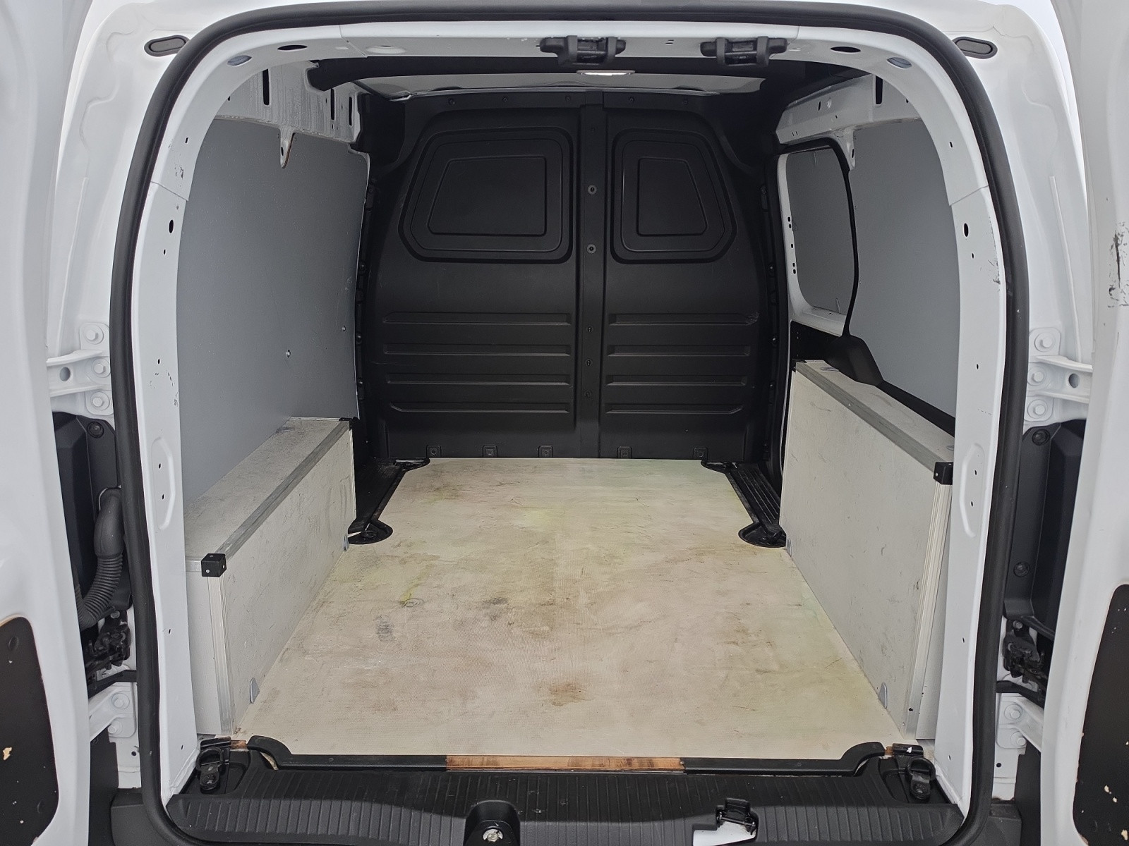 Vente en ligne Renault Kangoo Van  TOLE L1 BLUE DCI 75 GSR2 au prix de 16 990 €
