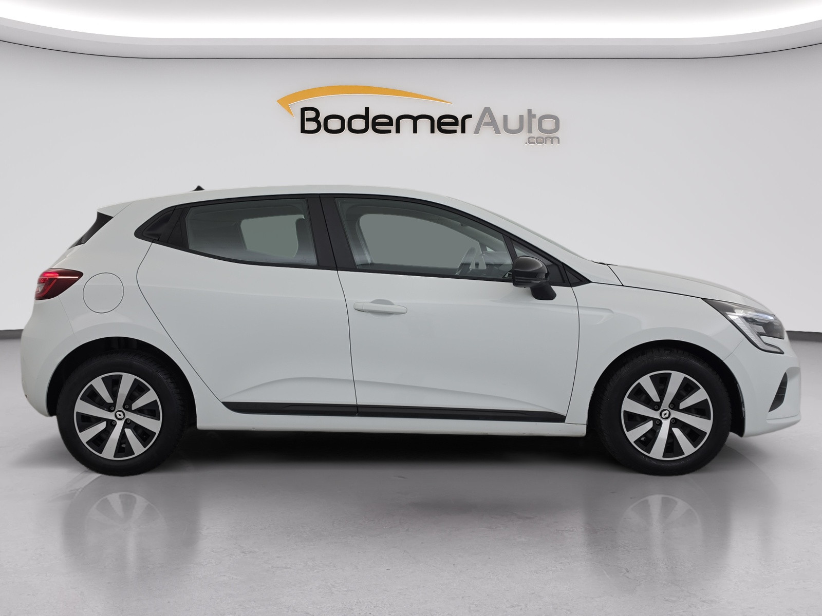 Vente en ligne Renault Clio 5 Clio TCe 90 au prix de 13 990 €