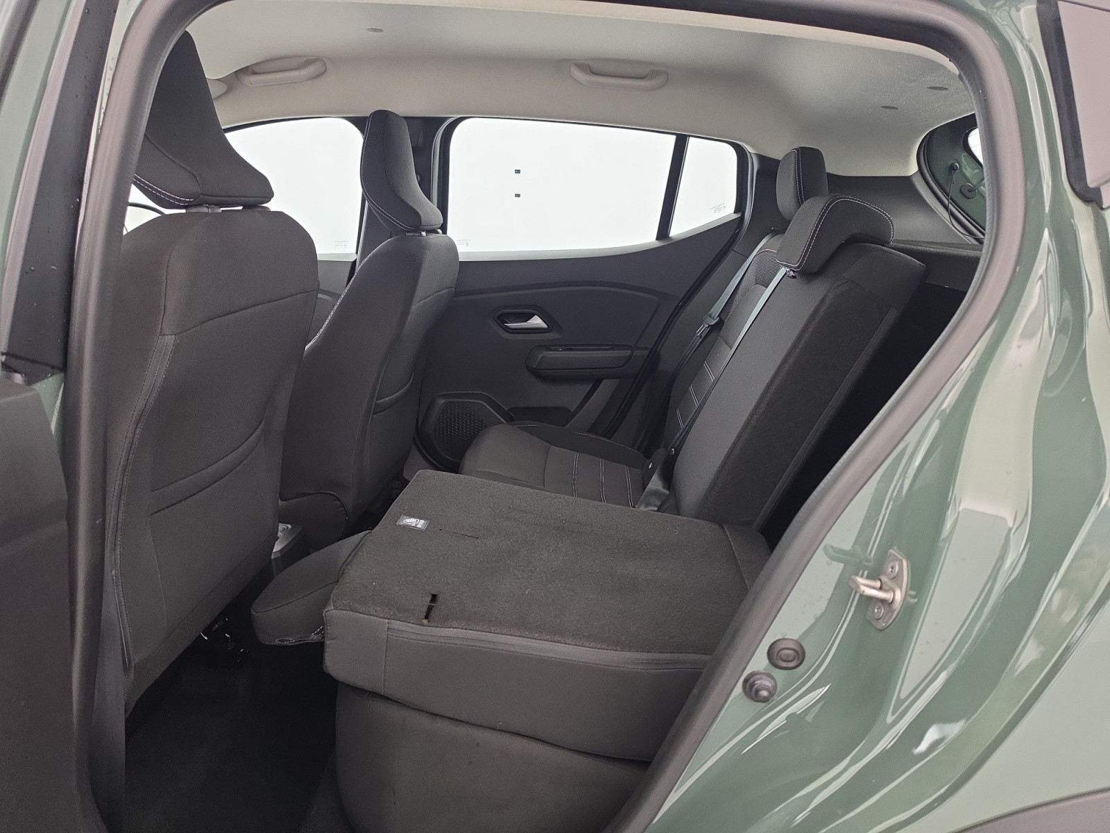 Vente en ligne Dacia Sandero  ECO-G 100 au prix de 15 990 €