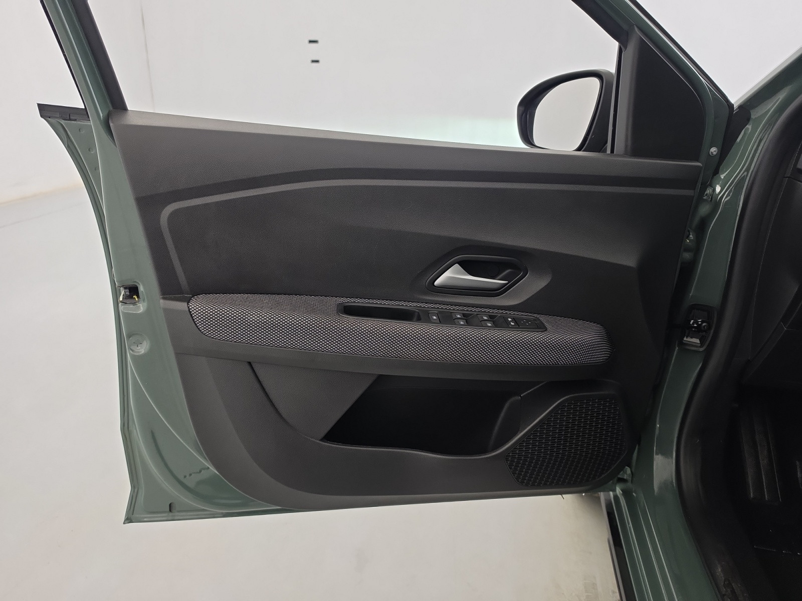 Vente en ligne Dacia Sandero  ECO-G 100 au prix de 15 990 €