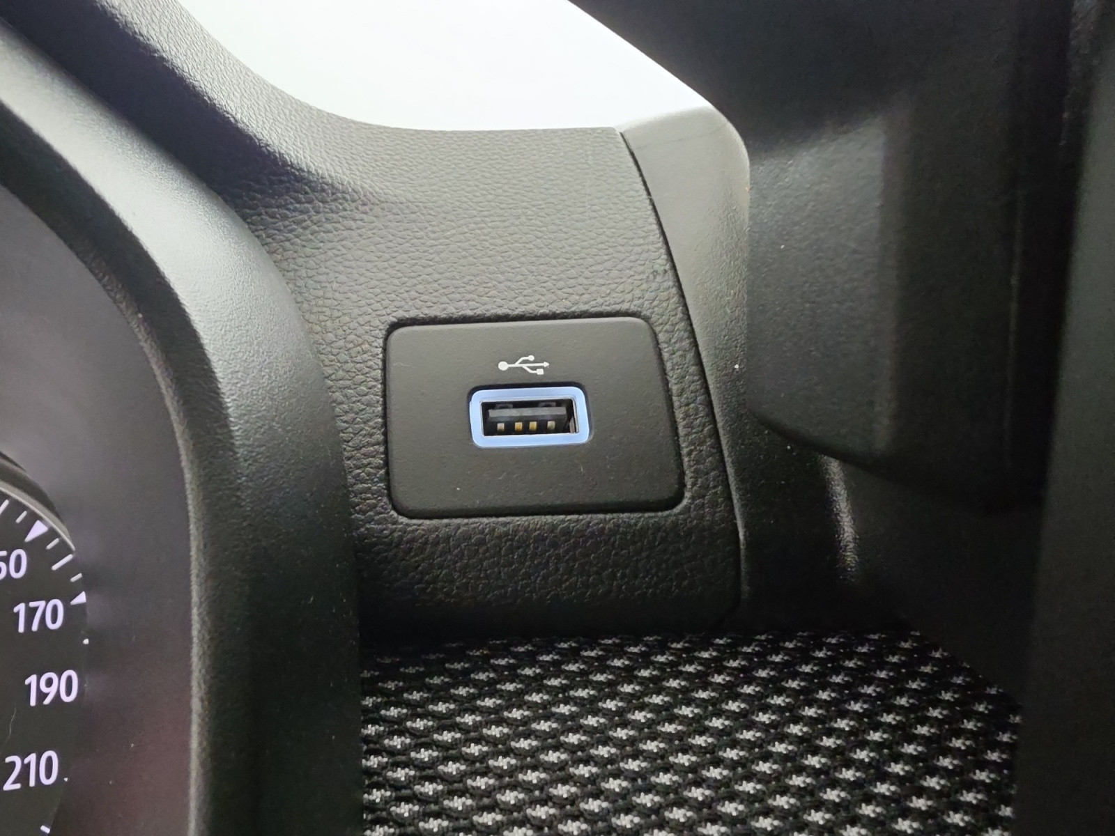 Vente en ligne Dacia Sandero  ECO-G 100 au prix de 15 990 €