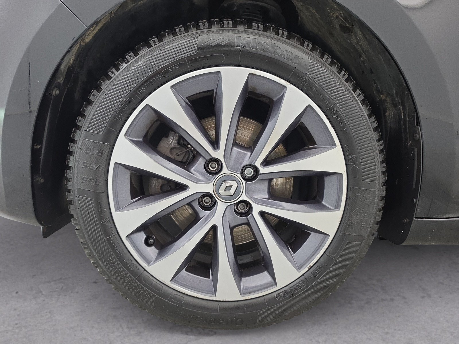 Vente en ligne Renault Clio 5 Clio Blue dCi 115 au prix de 13 990 €