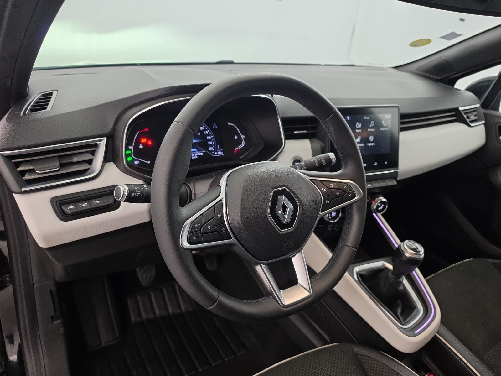 Vente en ligne Renault Clio 5 Clio Blue dCi 115 au prix de 13 990 €