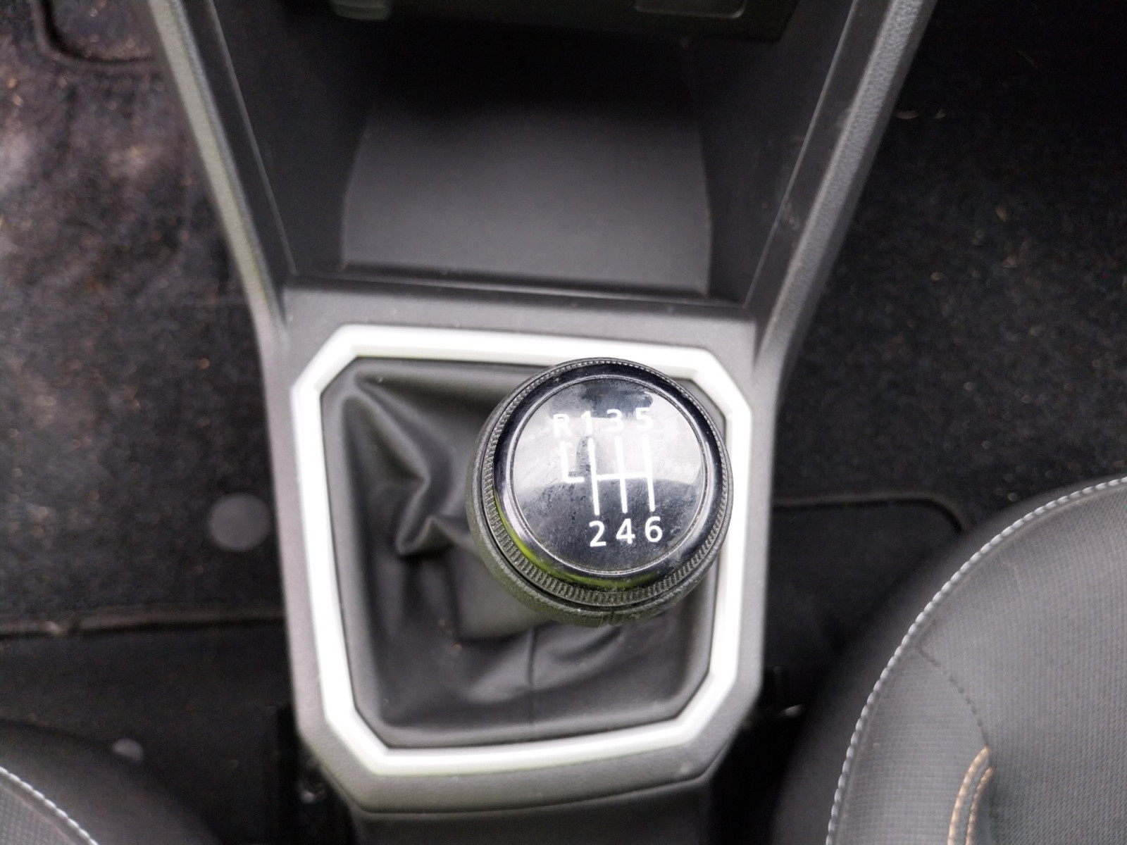 Vente en ligne Dacia Sandero  ECO-G 100 au prix de 15 990 €