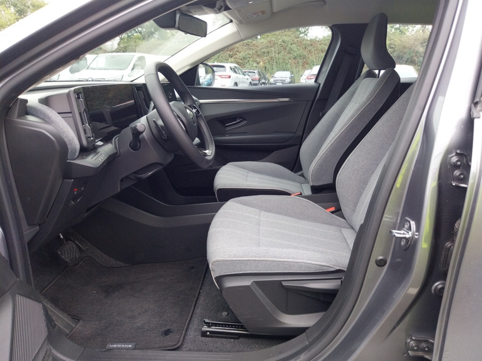 Vente en ligne Renault Megane E-Tech  EV40 130ch standard charge au prix de 21 990 €