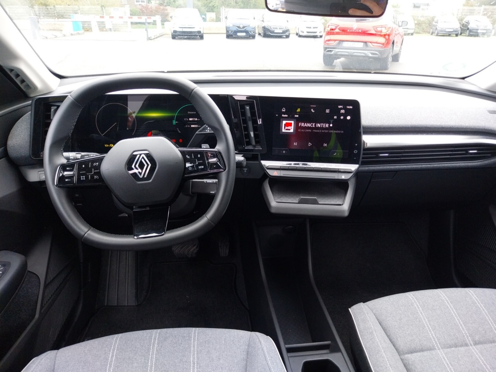 Vente en ligne Renault Megane E-Tech  EV40 130ch standard charge au prix de 21 990 €