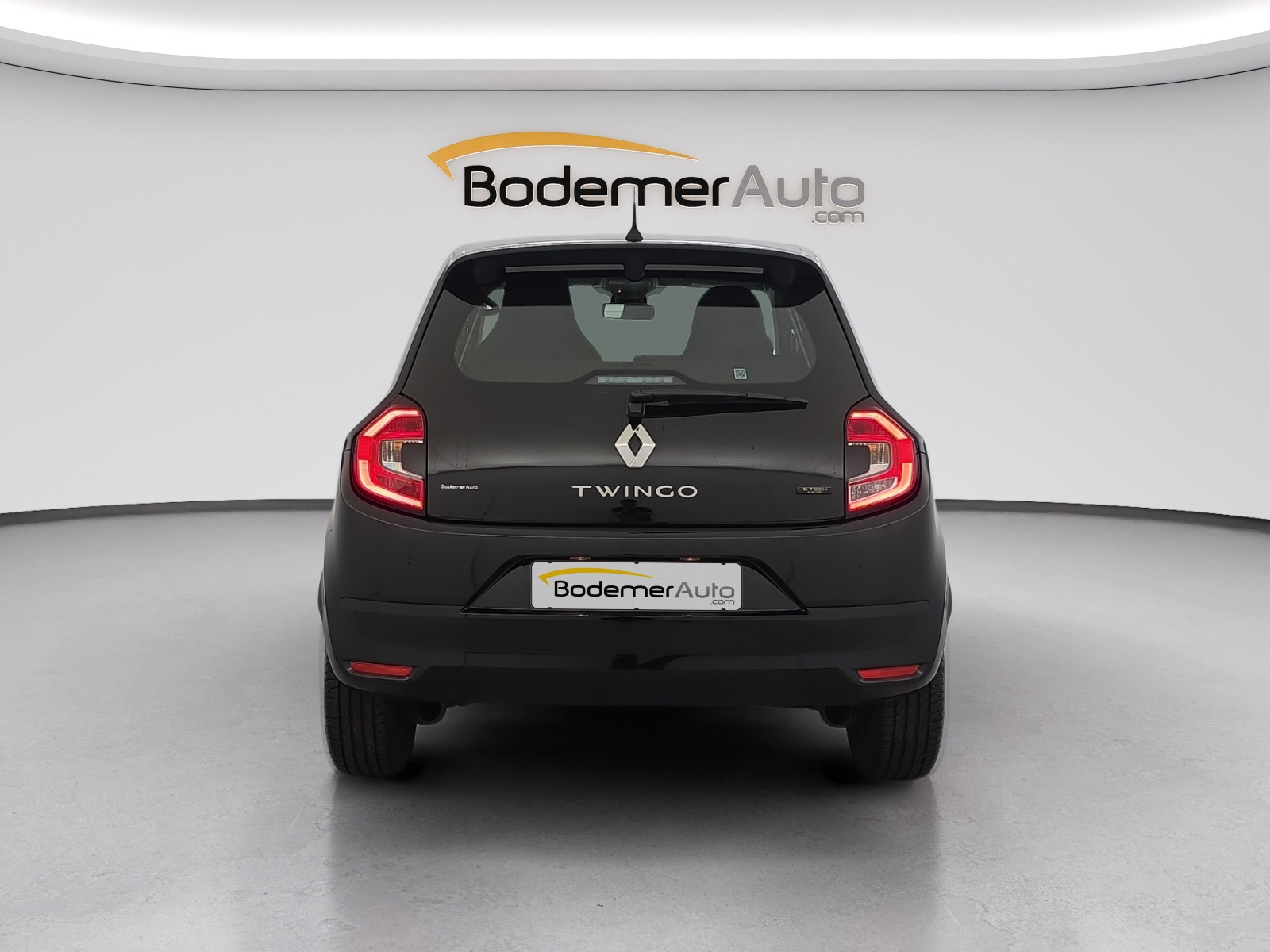 Vente en ligne Renault Twingo Electrique Twingo III E-Tech au prix de 14 990 €