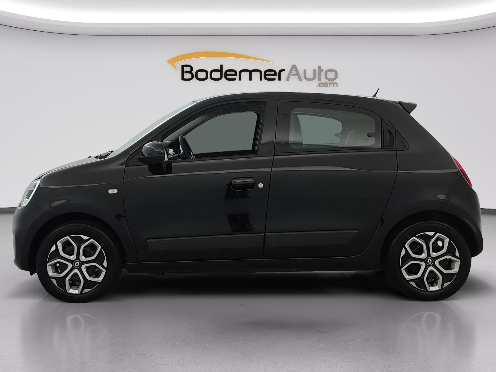 Vente en ligne Renault Twingo Electrique Twingo III E-Tech au prix de 14 990 €
