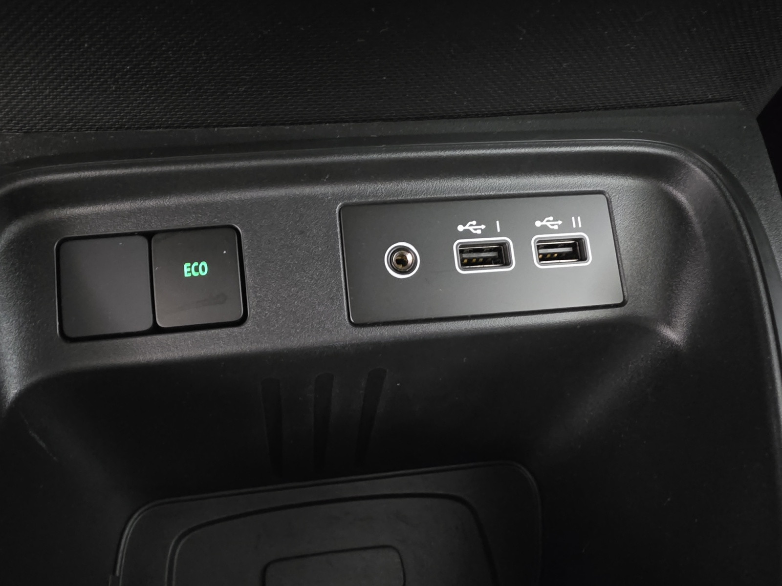 Vente en ligne Renault Twingo Electrique Twingo III E-Tech au prix de 14 990 €