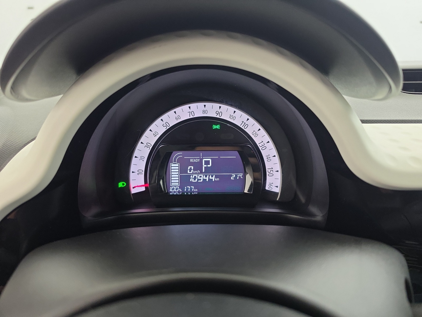 Vente en ligne Renault Twingo Electrique Twingo III E-Tech au prix de 14 990 €
