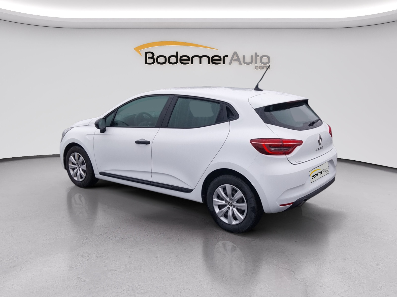 Vente en ligne Renault Clio 5 Clio SCe 65 au prix de 12 490 €