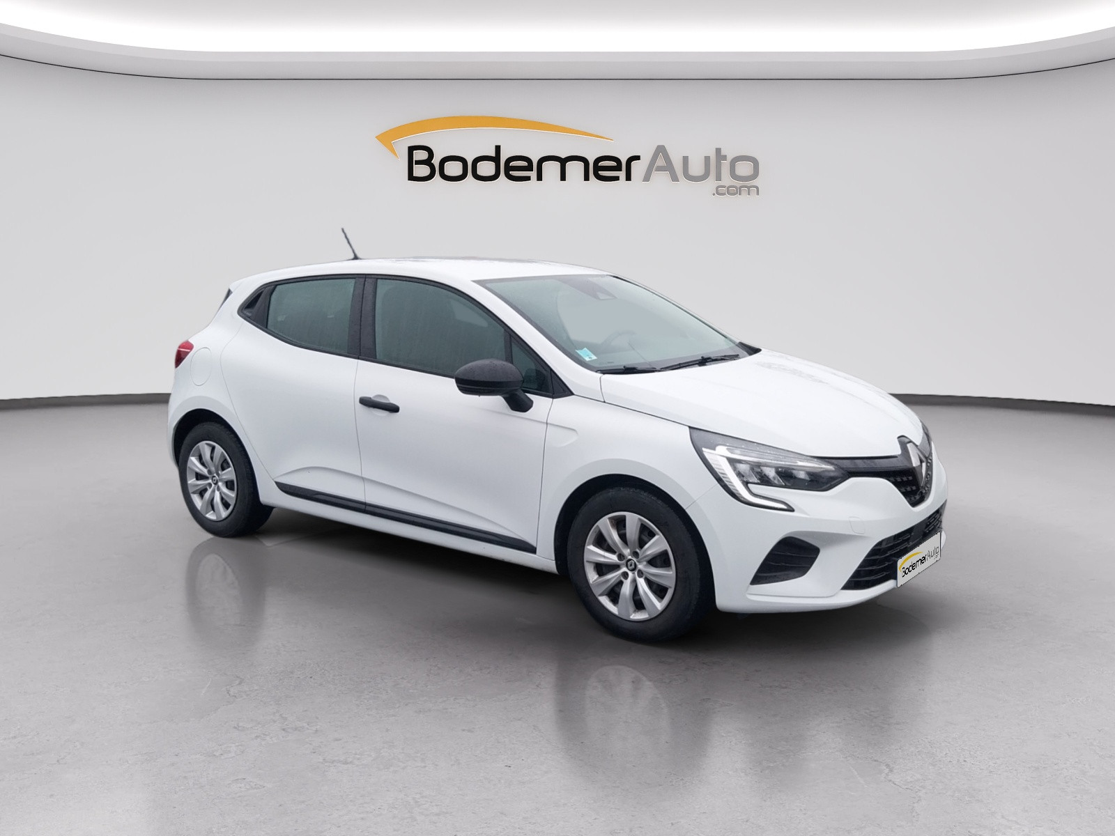 Vente en ligne Renault Clio 5 Clio SCe 65 au prix de 12 490 €