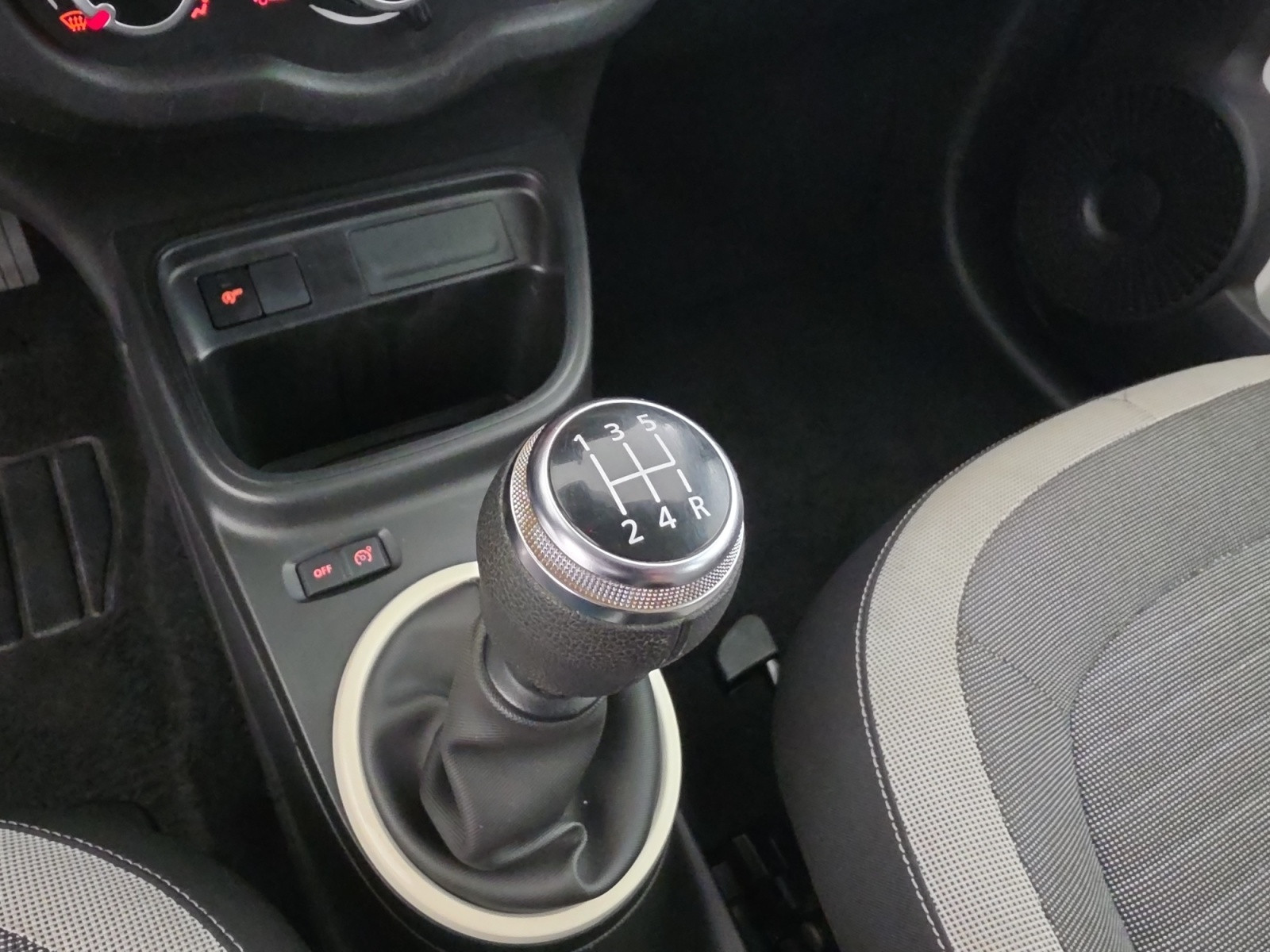 Vente en ligne Renault Twingo 3  SCe 65 au prix de 10 990 €