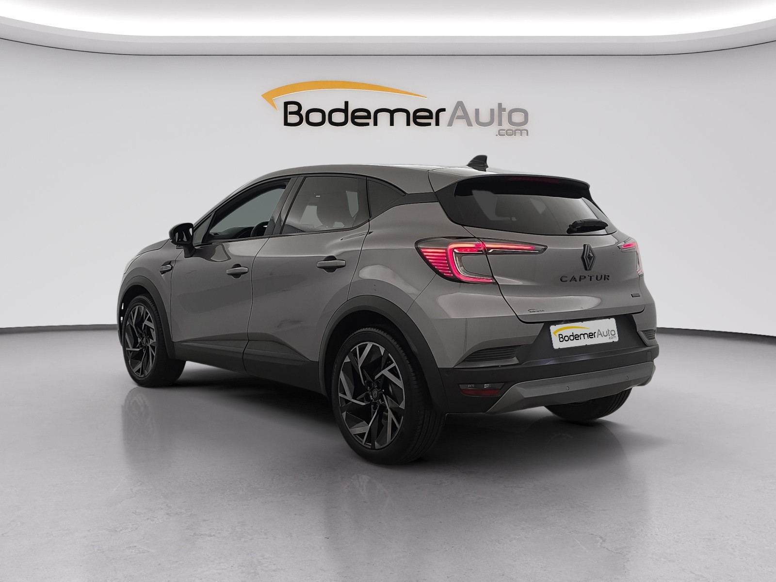 Vente en ligne Renault Captur  E-Tech full hybrid 160 ch au prix de 27 990 €