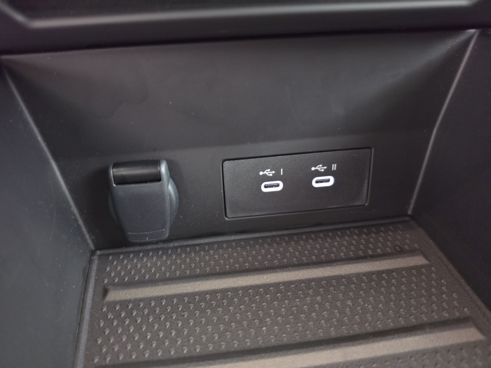 Vente en ligne Renault Captur  E-Tech full hybrid 160 ch au prix de 27 990 €