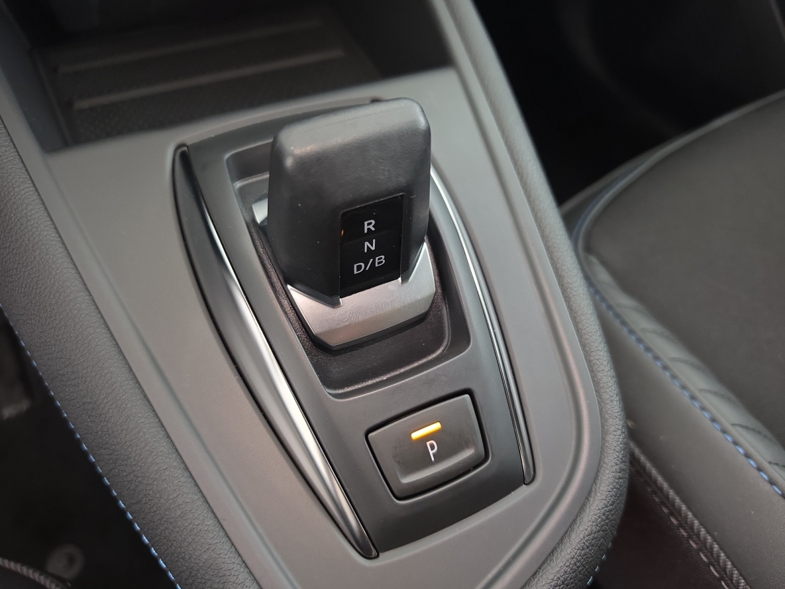 Vente en ligne Renault Captur  E-Tech full hybrid 160 ch au prix de 27 990 €