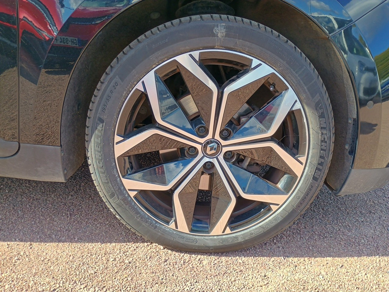 Vente en ligne Renault Grand Scenic 4 Grand Scenic TCe 140 FAP EDC - 21 au prix de 18 990 €